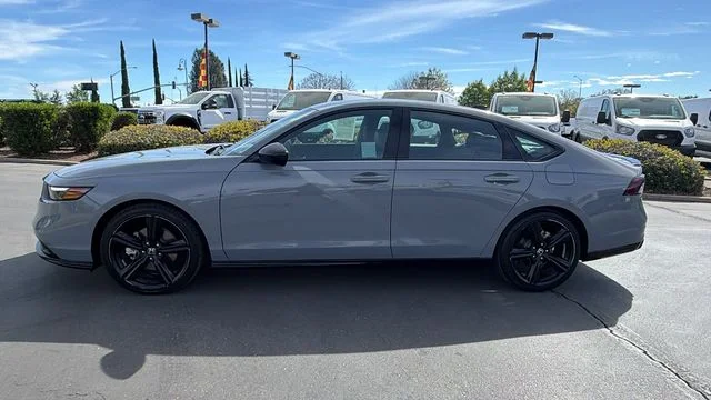 2023 Honda Accord Hybrid Sport-L - Photo 7