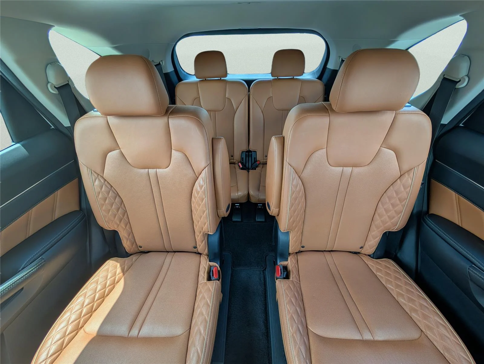 Used 2023 Glacial White Pearl Kia X-Line SX Prestige image 10