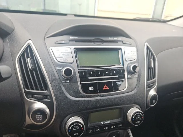 Used 2013 Gray Hyundai Limited image 9