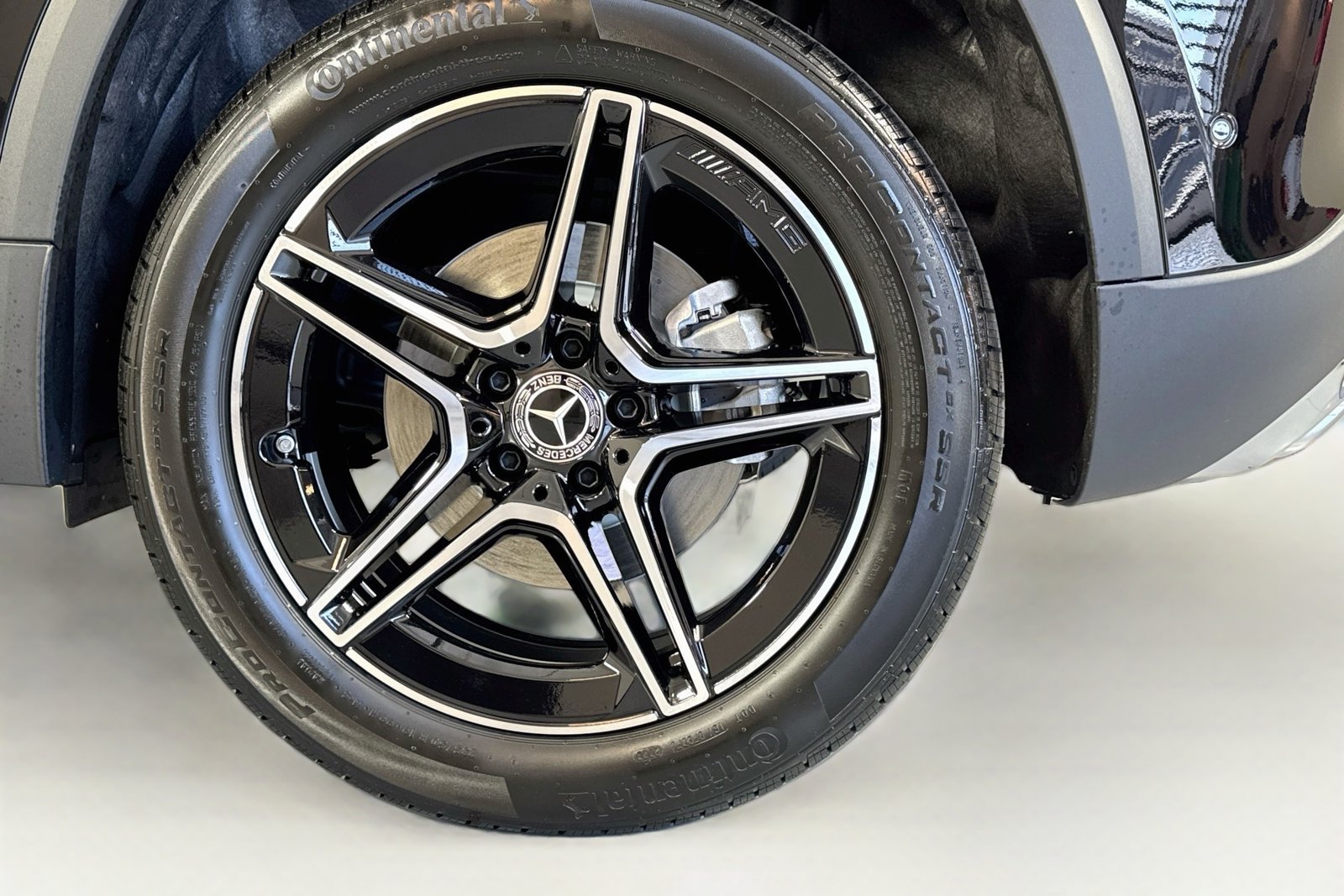 New 2026 Night Black Mercedes-Benz GLA 250 image 28