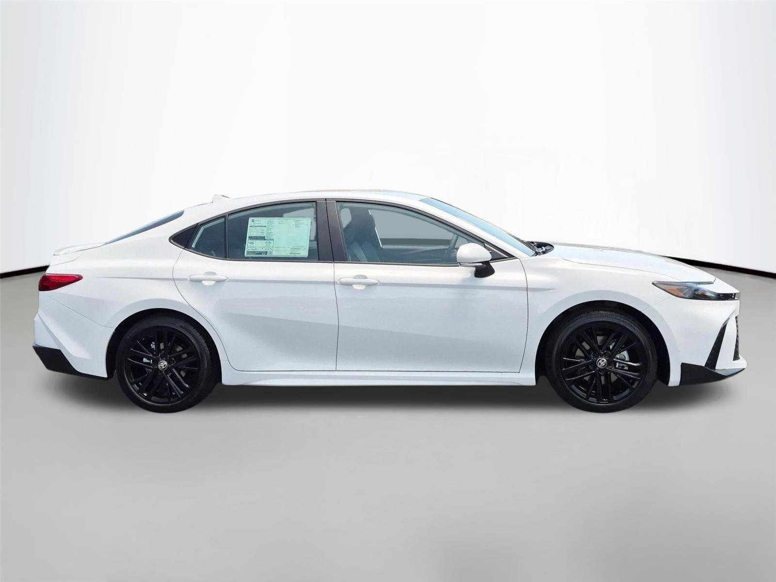 New 2026 Ice Cap Toyota SE image 6