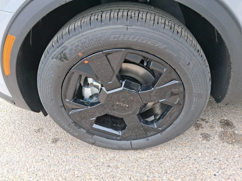 New 2026 Gray Kia X-Line image 31