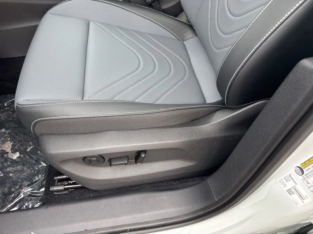 2026 Volkswagen Tiguan SE R-LINE BLACK - Photo 18