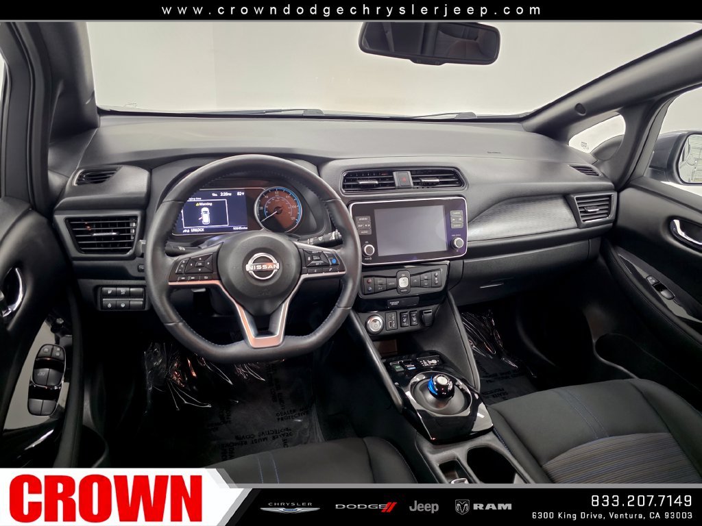 Used 2025 Gray Nissan SV Plus image 18