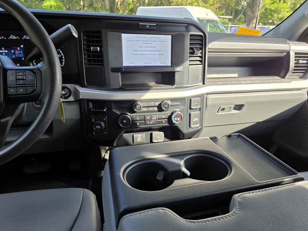 2025 Ford F-250 Super Duty XL - Photo 12