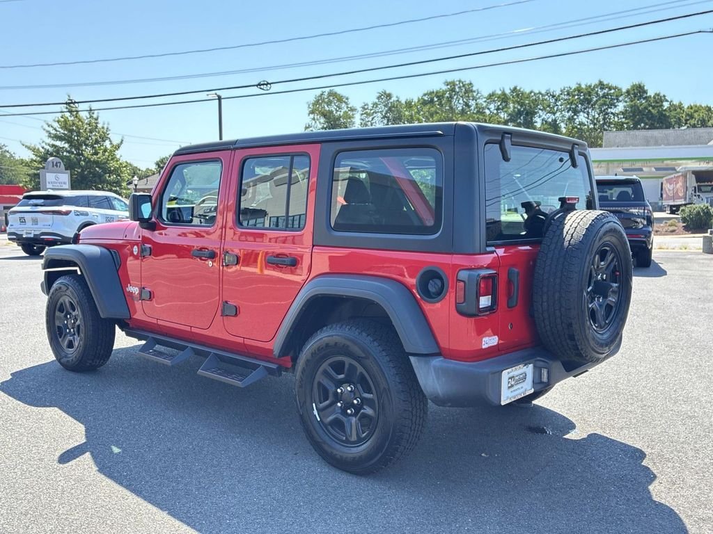 Used 2019 Red Jeep Unlimited Sport image 5