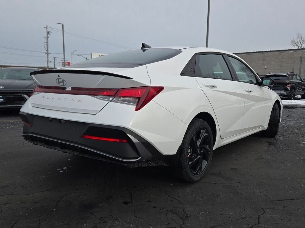 New 2026 White Hyundai SEL Sport image 12