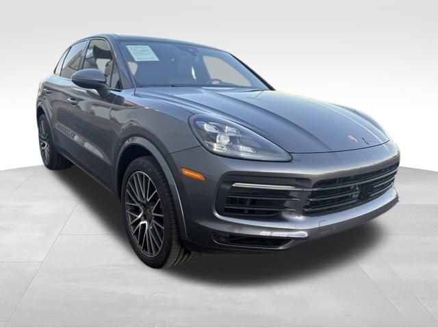 2020 Porsche Cayenne S's photo