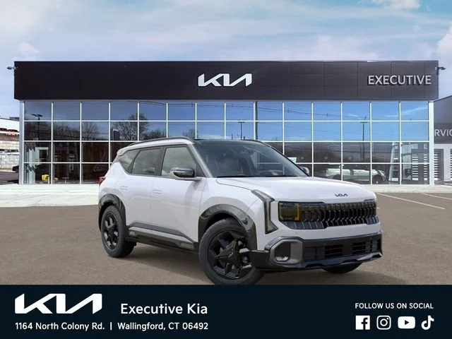 New 2027 White Kia X-Line S image 8