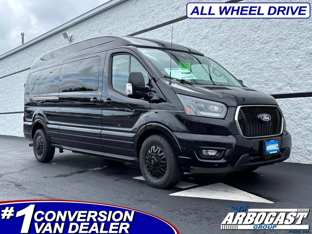 New 2026 Black Ford Explorer Limited SE image 1