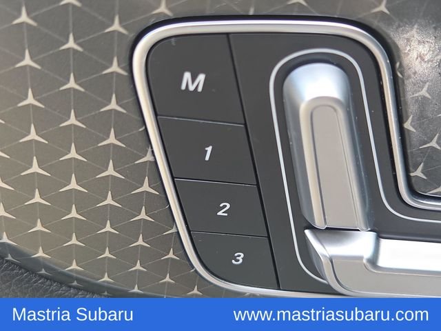 Used 2024  Mercedes-Benz GLB 250 image 10