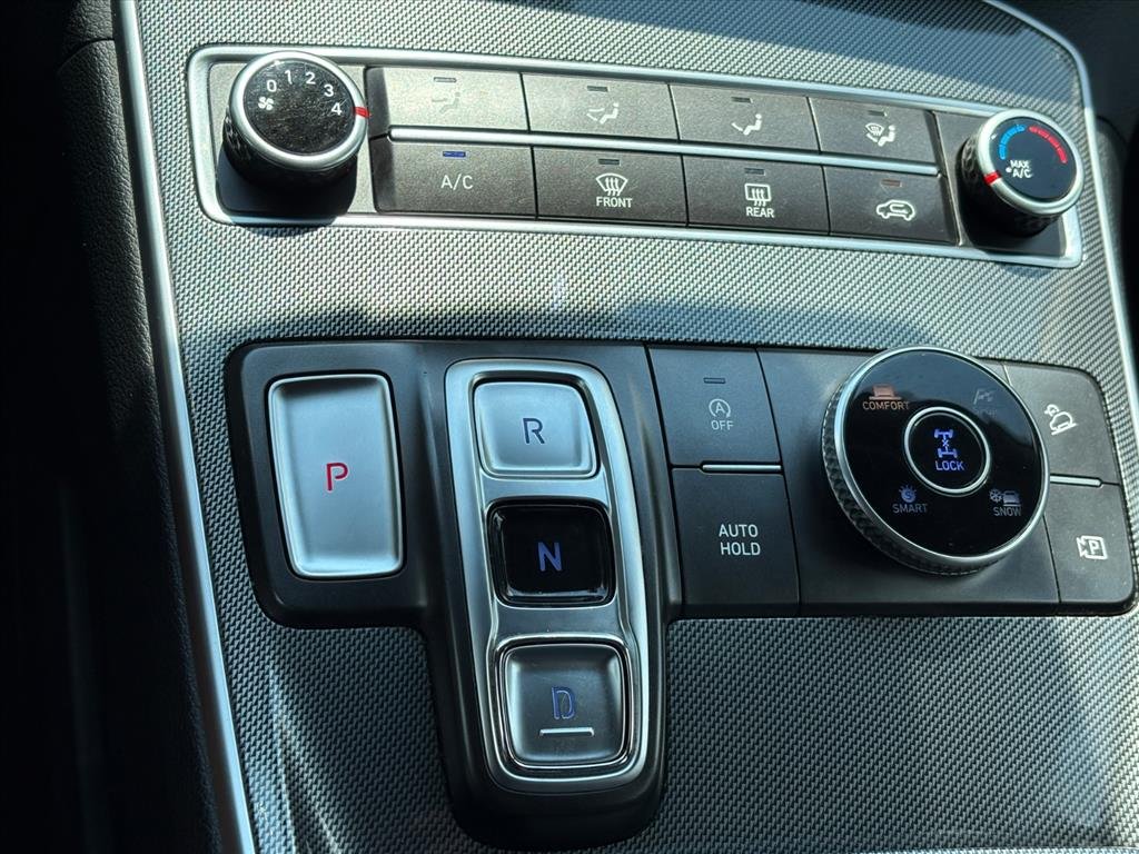 2023 Hyundai Santa Fe SE - Photo 19