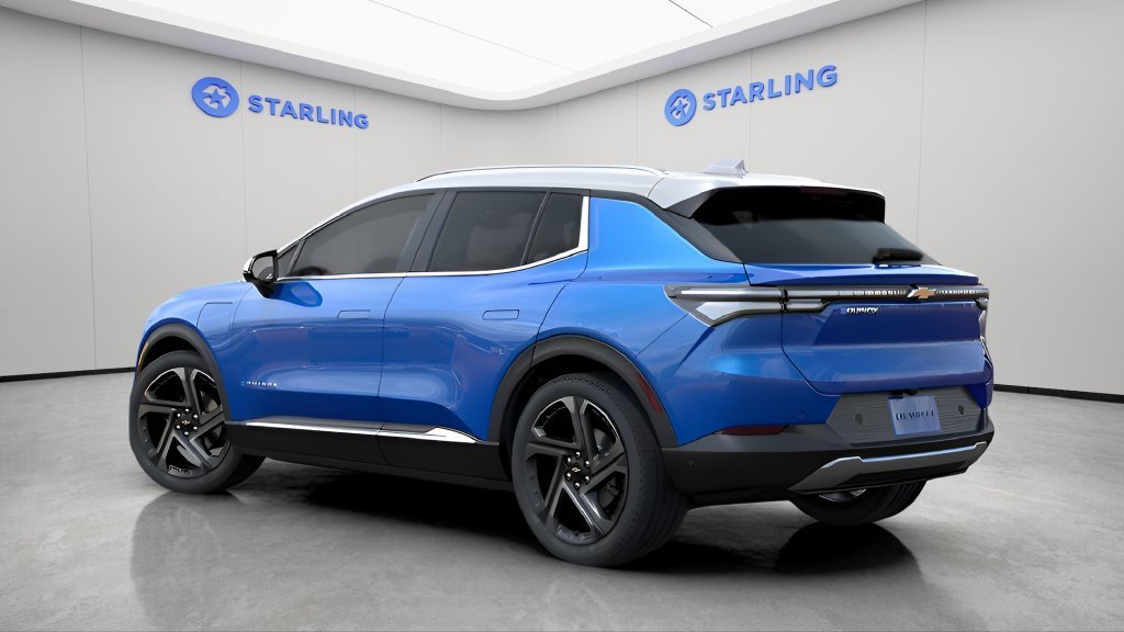 New 2026 Riptide Blue Metallic Chevrolet LT image 4