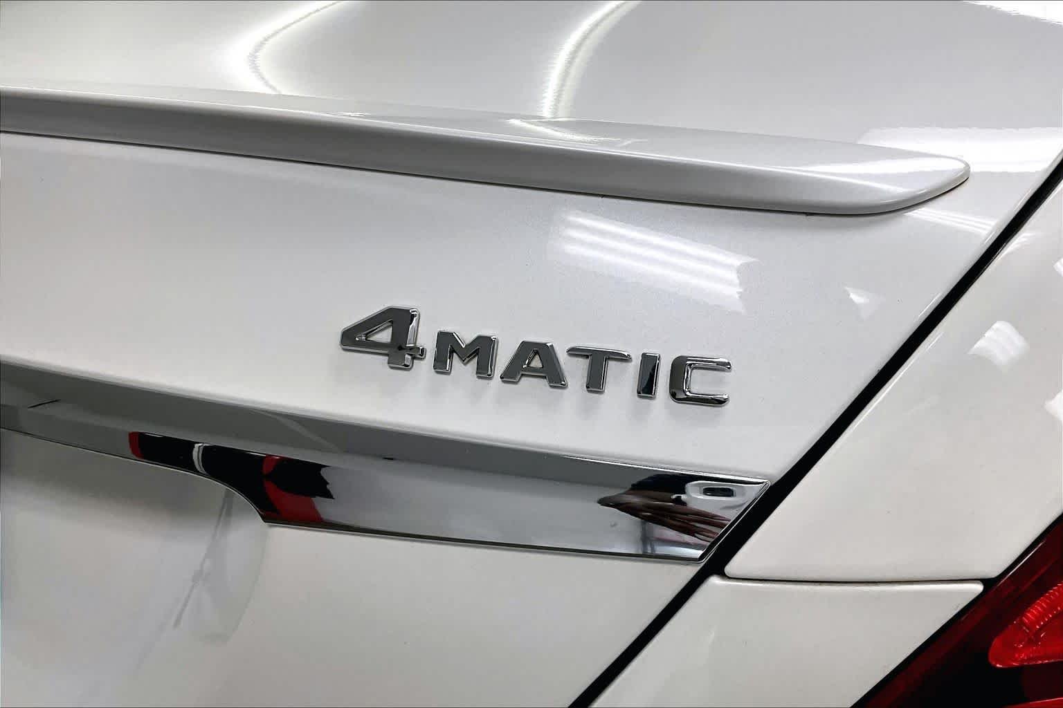 Used 2017 designo Diamond White Metallic Mercedes-Benz S 550 image 10