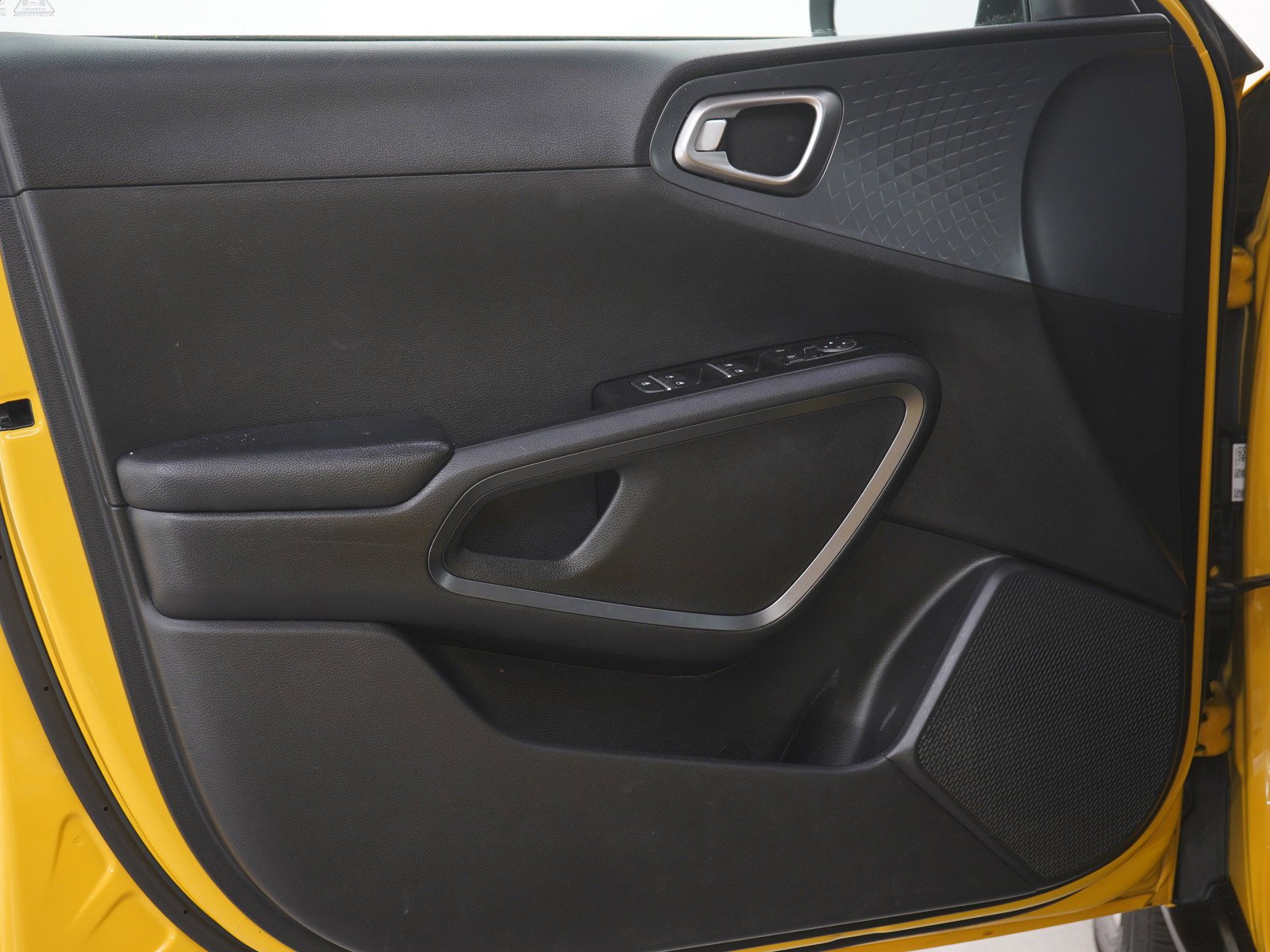 Used 2020 Solar Yellow Kia S IVT image 19