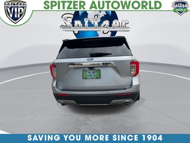 Used 2023 Silver Ford Limited image 8