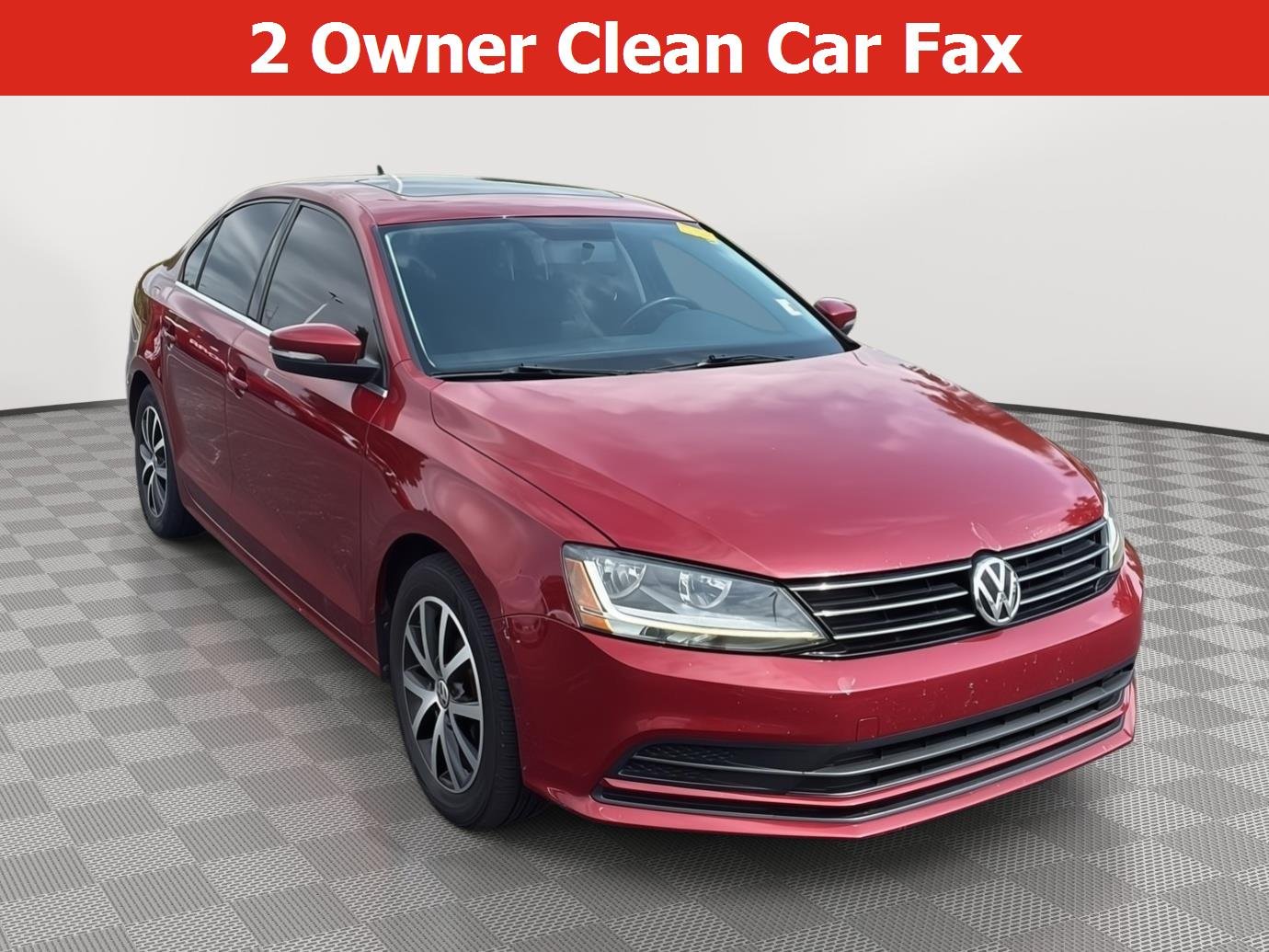 Used 2017 Cardinal Red Metallic Volkswagen 1.4T SE image 1