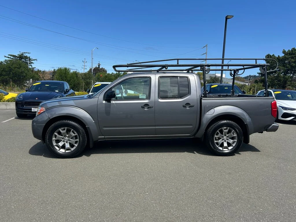 Used 2021 Nissan Frontier SV with VIN 1N6ED0EA9MN721368 for sale in Corte Madera, CA
