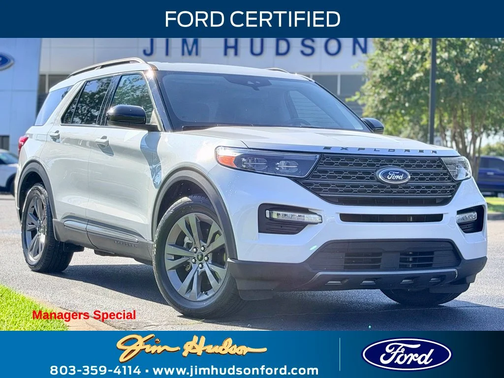 Used 2023 White Ford XLT image 1