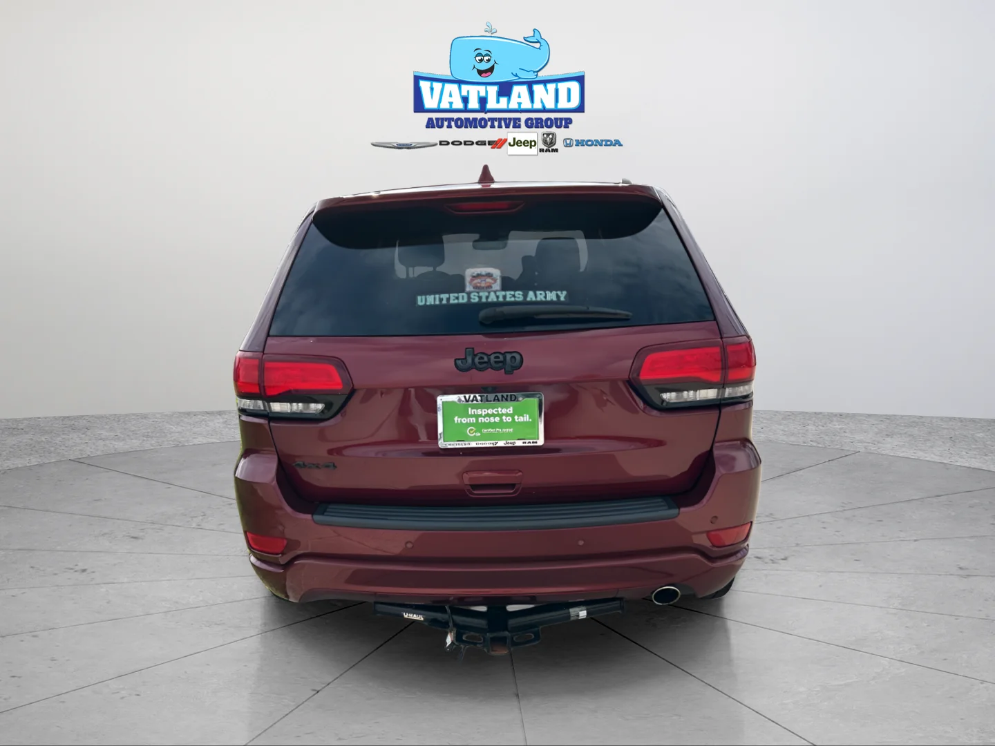 Used 2020 Velvet Jeep Altitude image 4