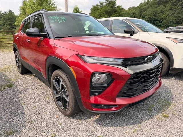 Used 2021 Red Chevrolet RS image 7