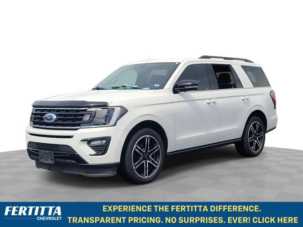 Used 2021 White Ford Limited image 1