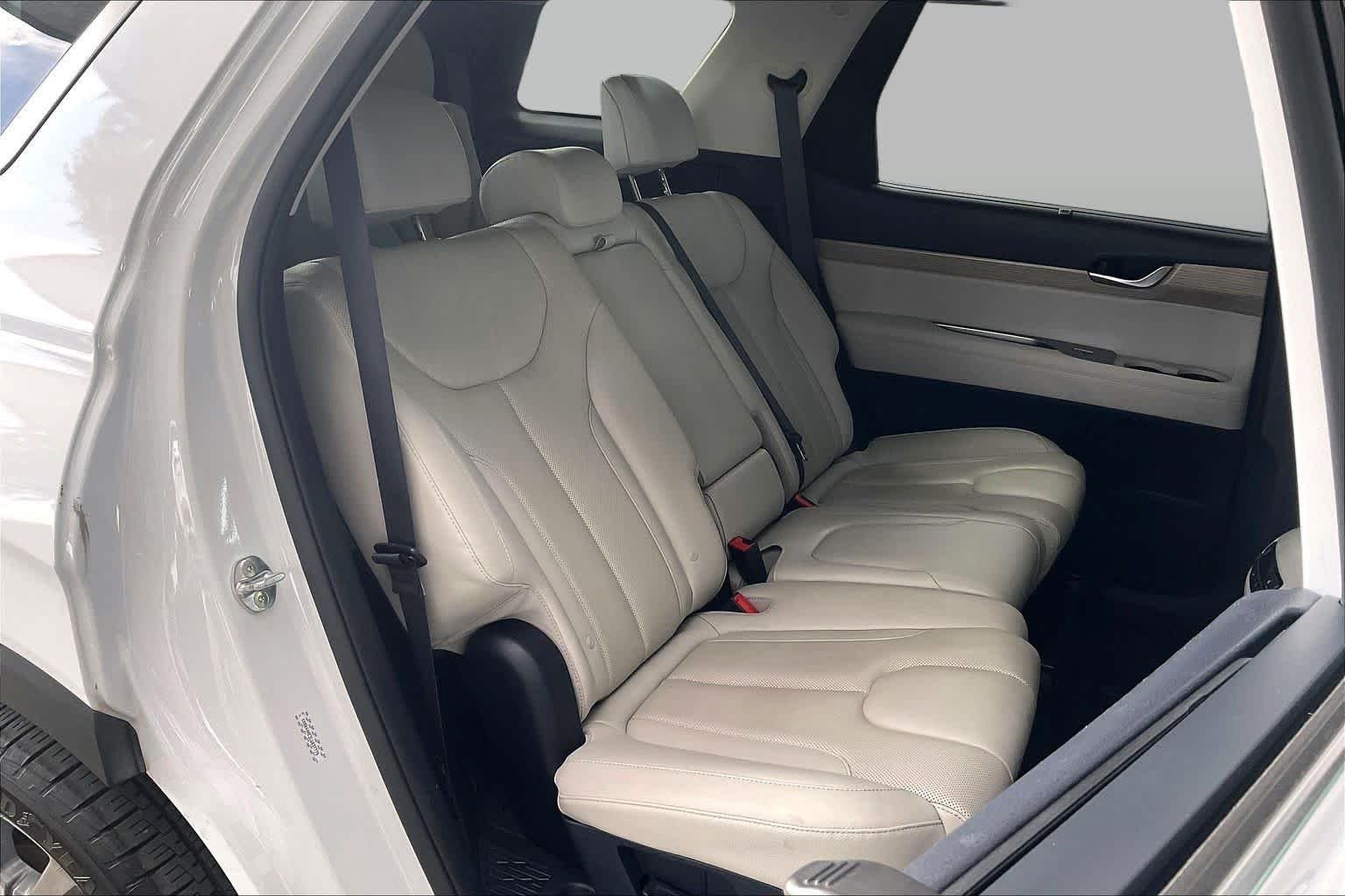 Used 2020 Hyper White Hyundai SEL image 20