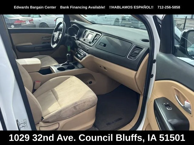 Used 2015 White Kia LX image 10
