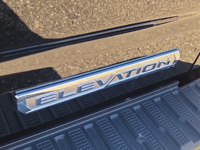 Used 2026 Onyx Black GMC Elevation image 5