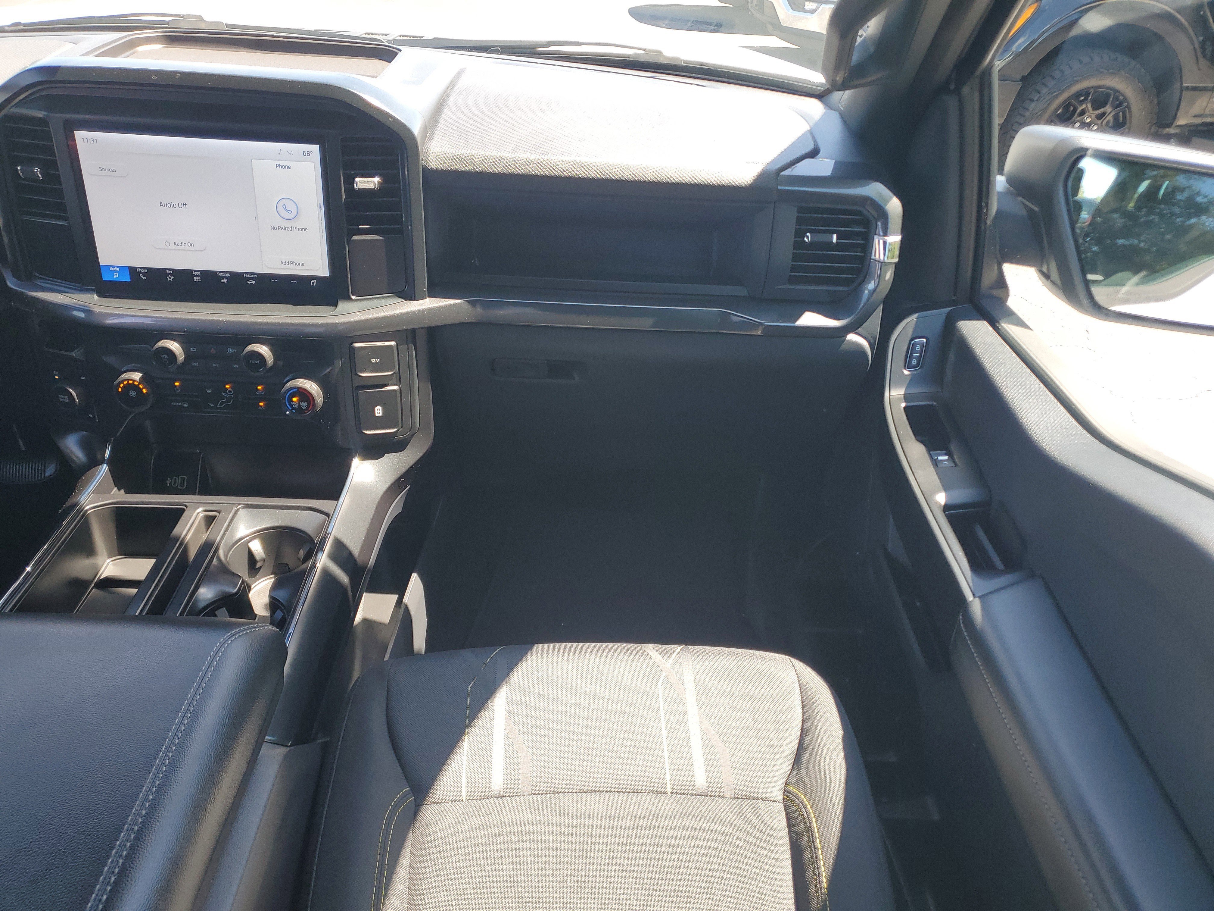 Used 2025 White Metallic Ford STX image 19
