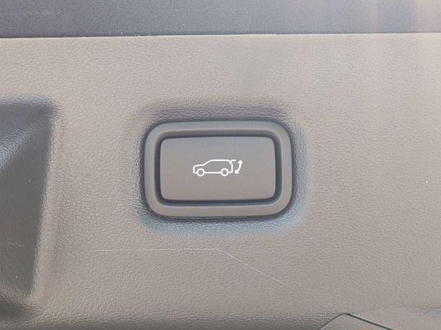 New 2026 Black Hyundai SEL image 13
