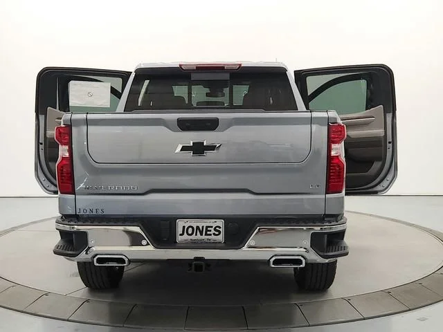 New 2026 Sterling Gray Metallic Chevrolet LT image 14
