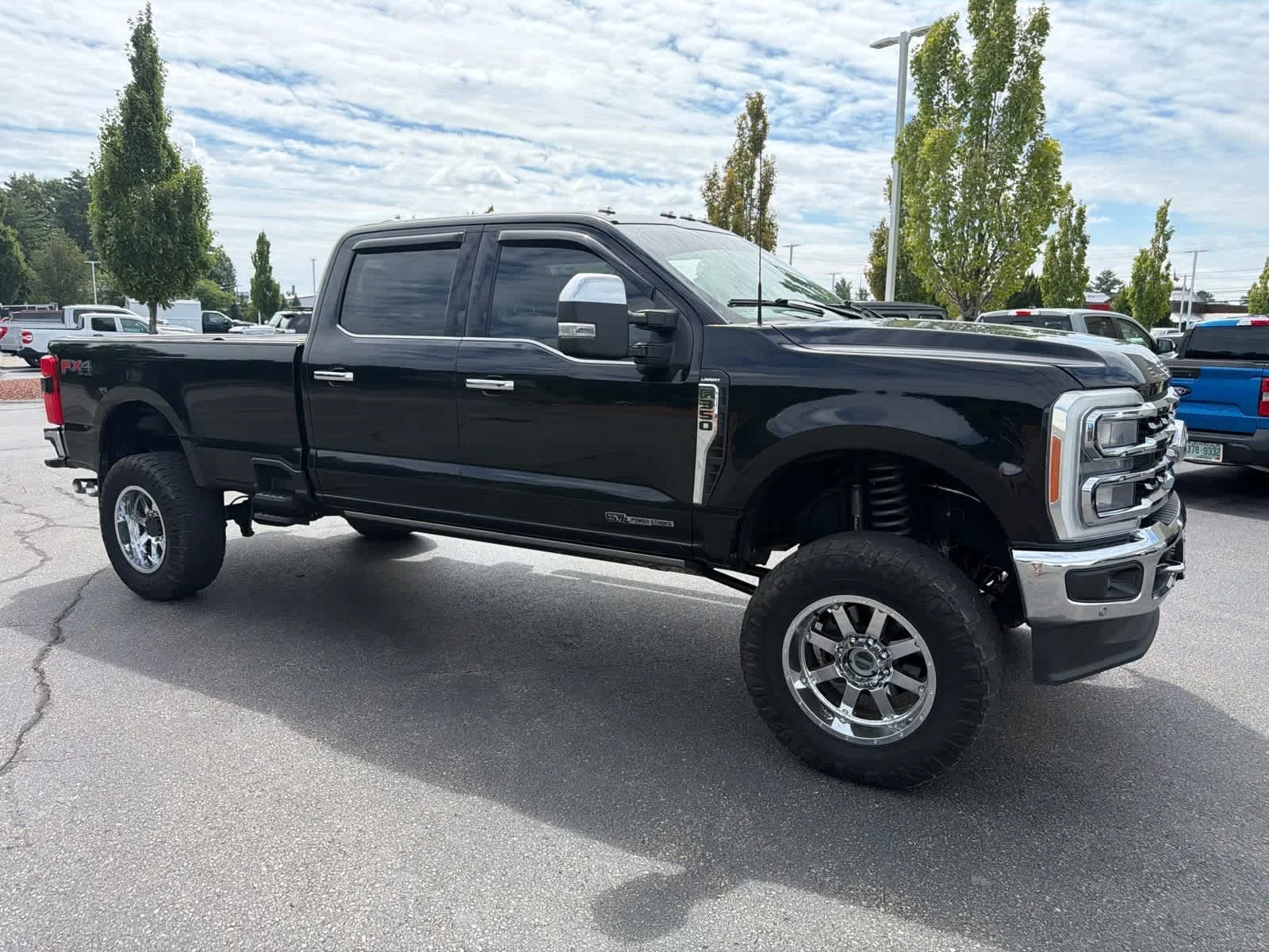Used 2023 Agate Black Ford LARIAT image 7