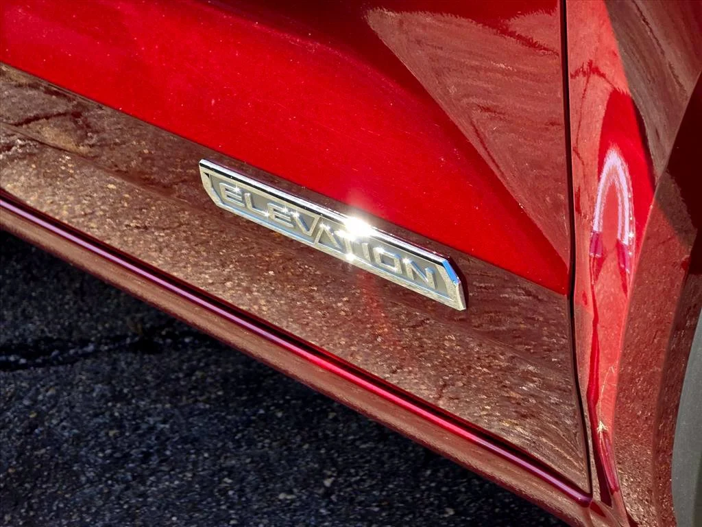 Used 2025 Volcanic Red Tintcoat GMC Elevation image 15