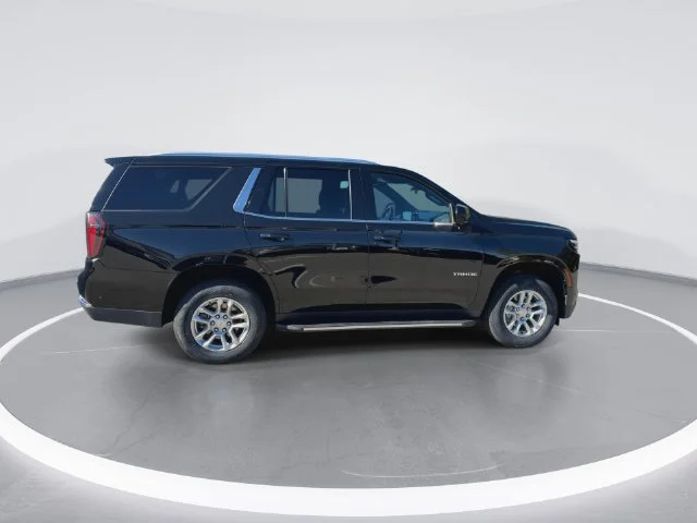 Used 2025 Black Chevrolet LT image 9