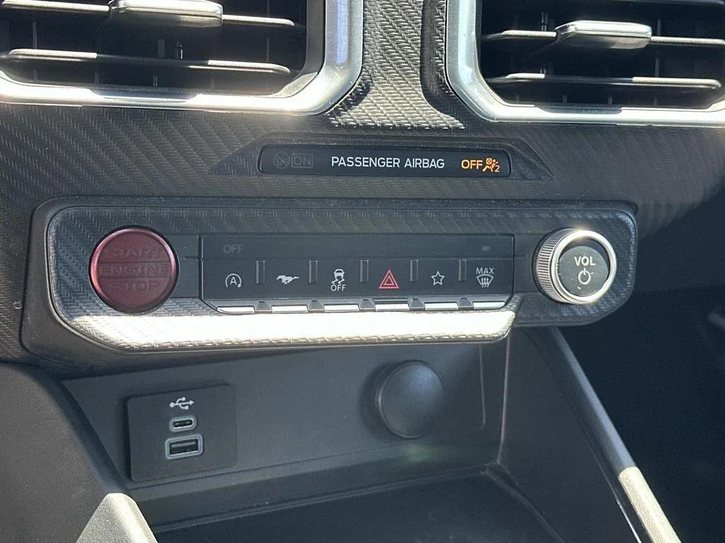 Used 2025 White Ford EcoBoost Premium image 20