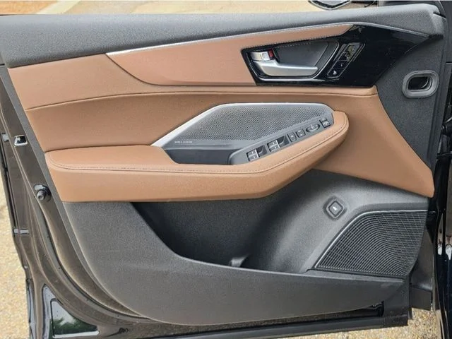 New 2026 Majestic Black Pearl Acura w/Technology Package image 13