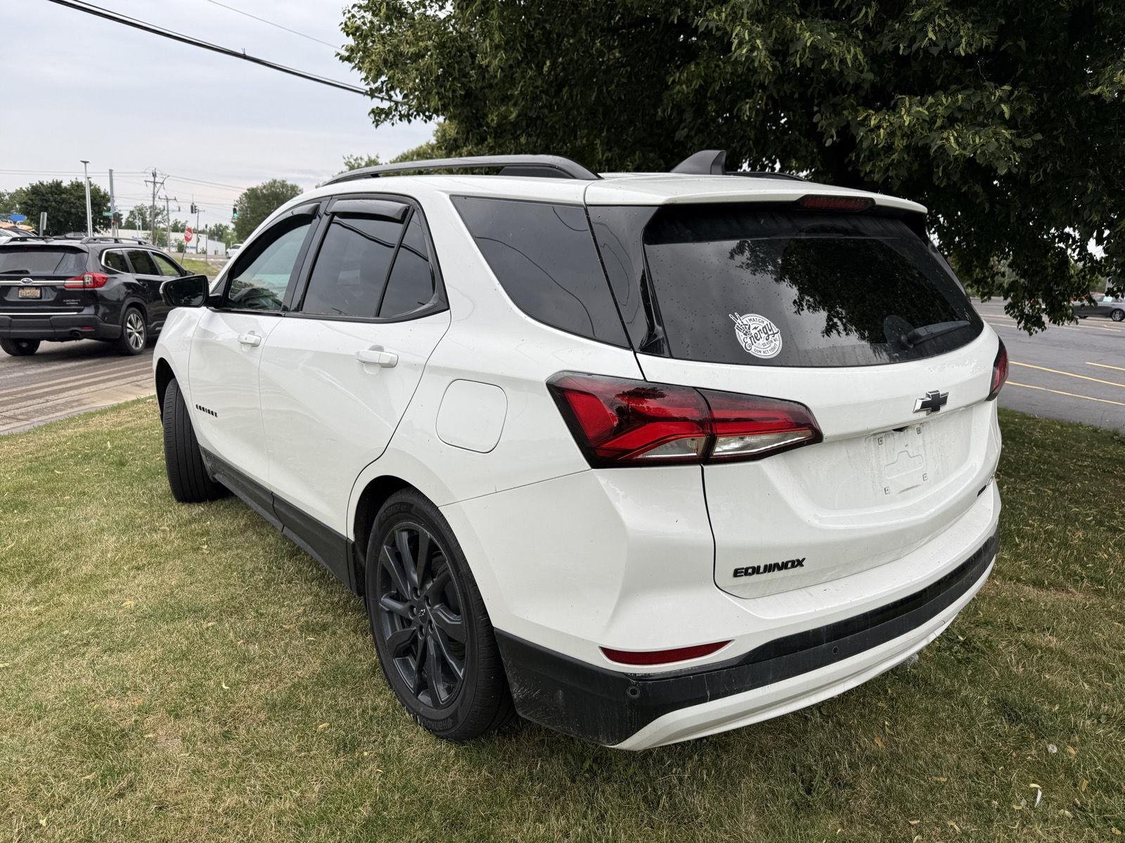 Used 2024 Summit White Chevrolet RS image 5
