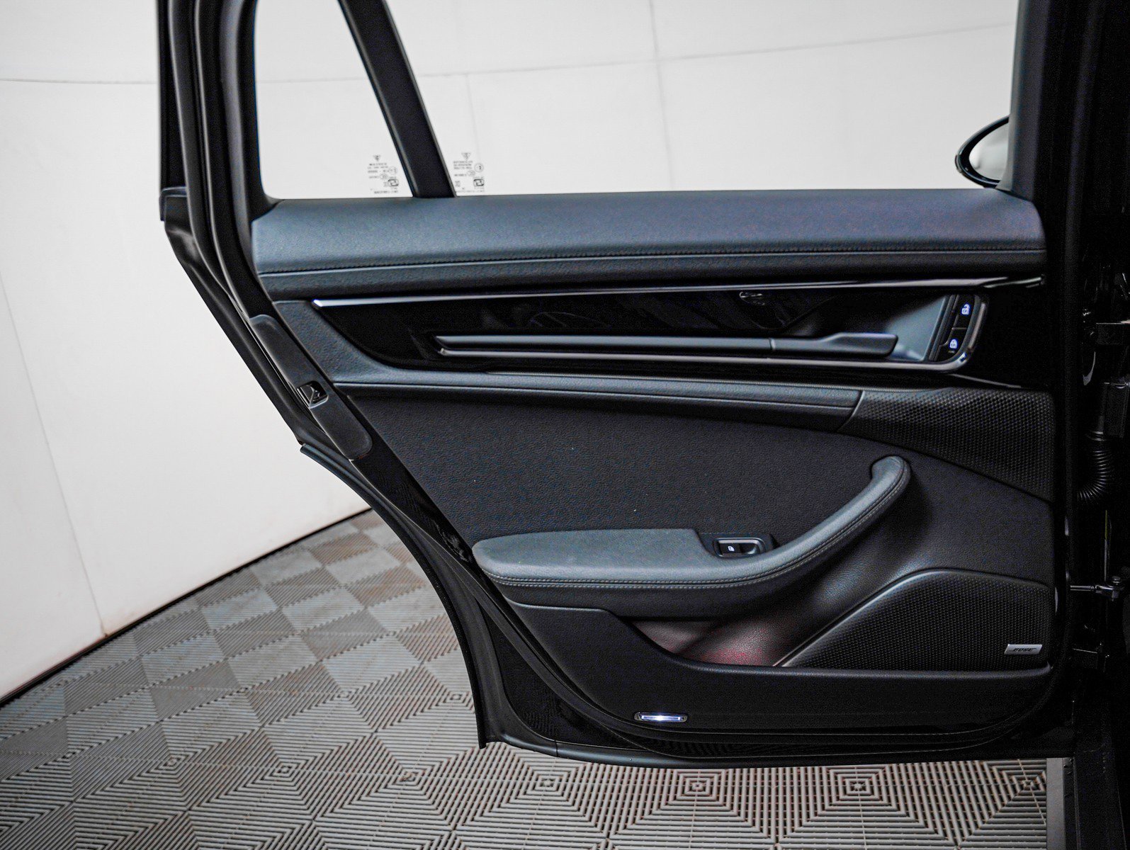 2026 Porsche Panamera Base - Photo 27