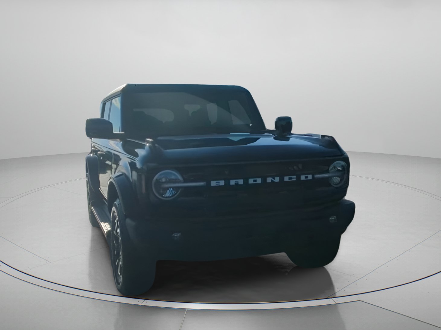 New 2026 Shadow Black Ford Outer Banks® image 4
