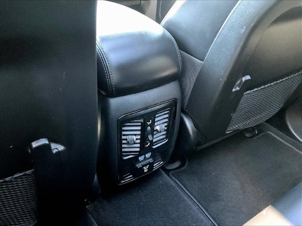 Used 2020 Red Jeep Limited X image 12