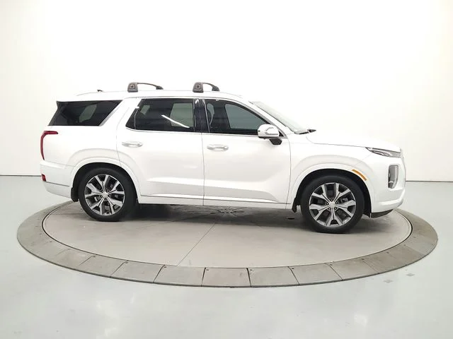 Used 2021 White Hyundai Limited image 9