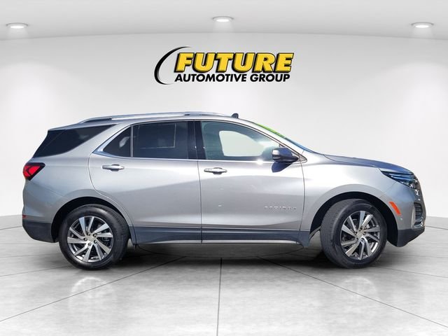 Used 2024 Gray Chevrolet Premier image 3