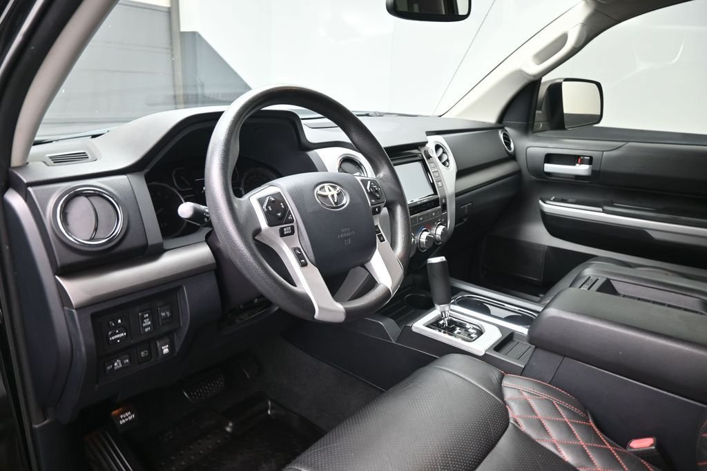 Used 2019 Black Toyota SR5 image 18