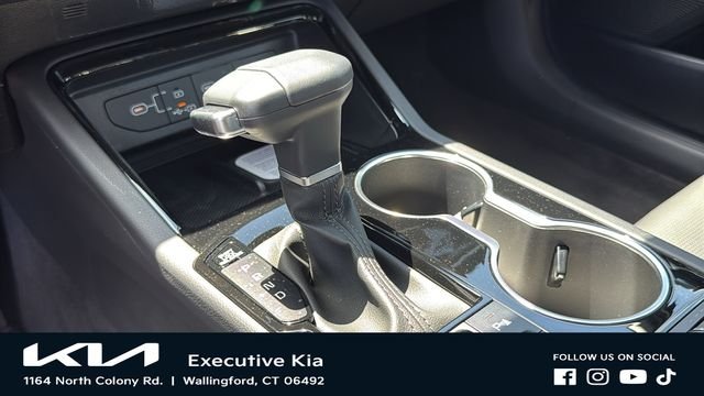 New 2026 Snow White Pearl Kia GT-Line AWD image 18