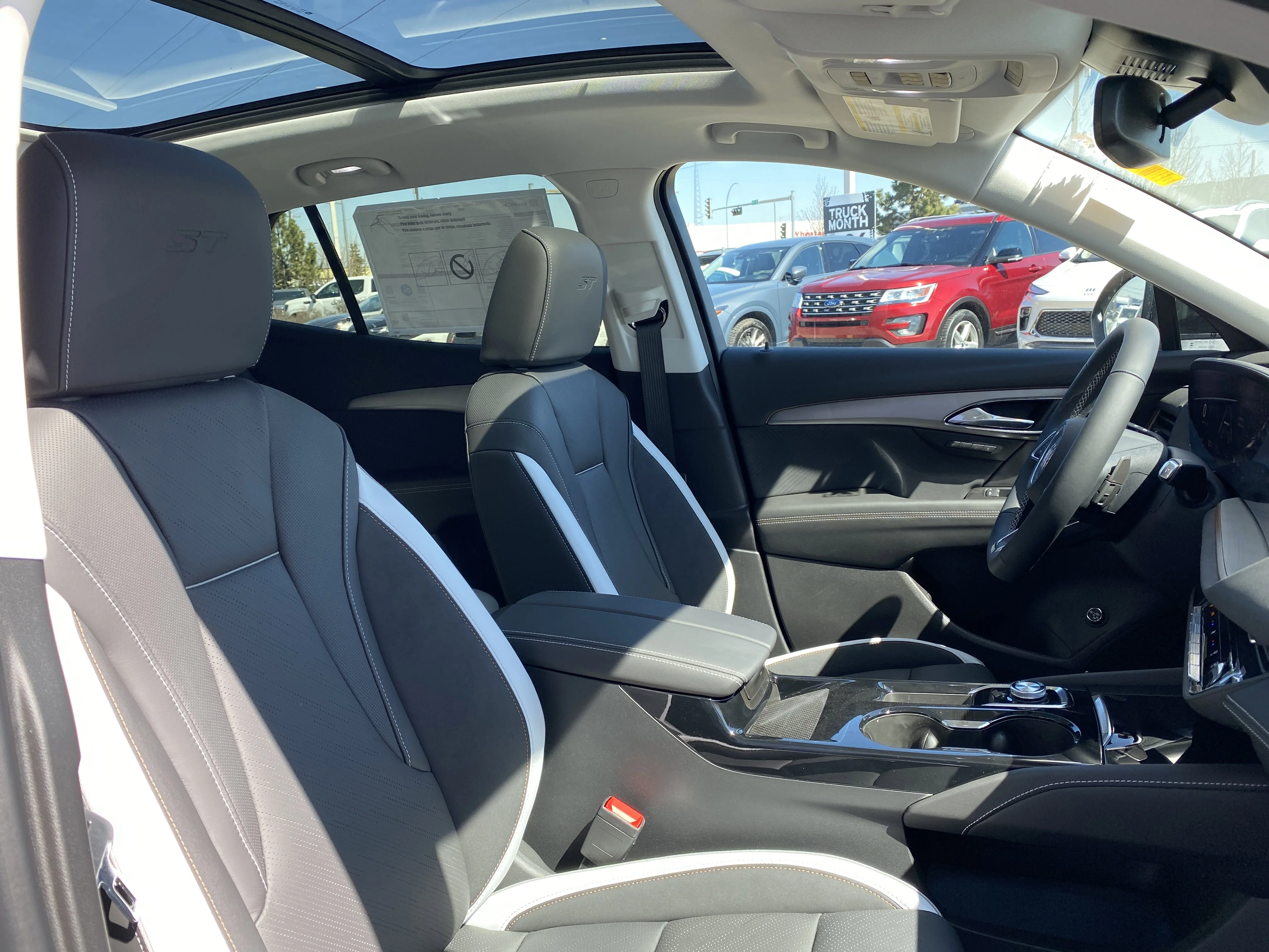 New 2026 QUARTZ BLUE METALLIC Buick Sport Touring image 31