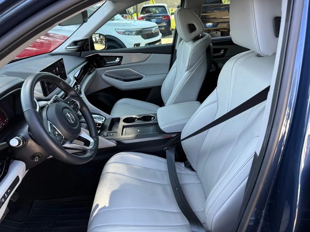 Used 2025 Canyon River Blue Metallic Acura Technology Package image 11