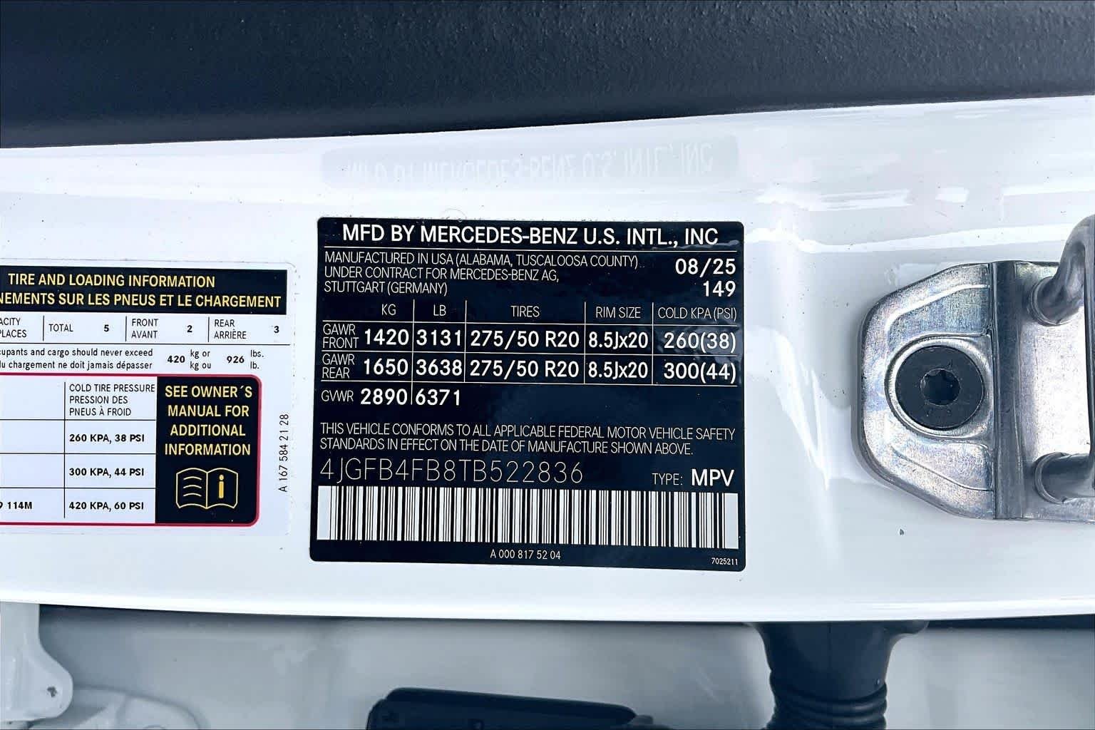 Used 2026 Polar White Mercedes-Benz GLE 350 image 32