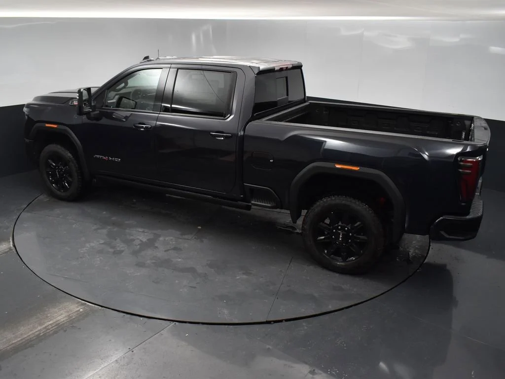 New 2026 Titanium Rush Metallic GMC AT4 image 33