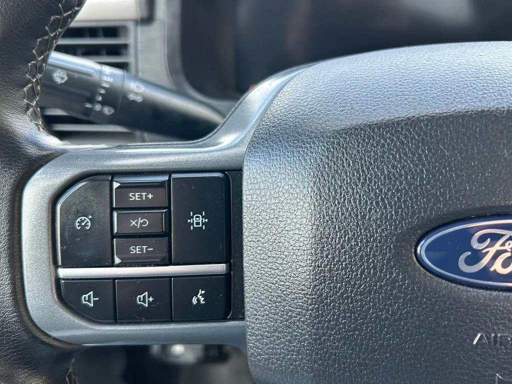 Used 2024 Blue Ford XLT image 38